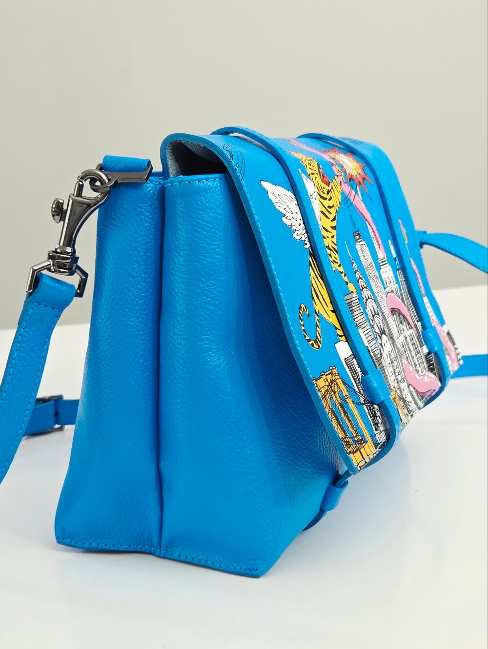 LIKE NEW RARE MIN & MON VICTOR BAG - HEROCITY - Picture 4 of 10